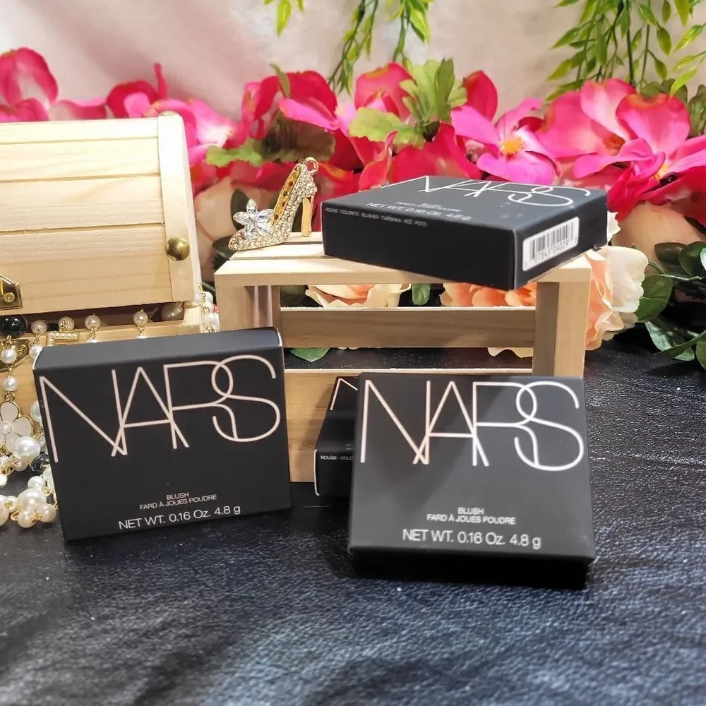 New NARS Powder Blush - Behave